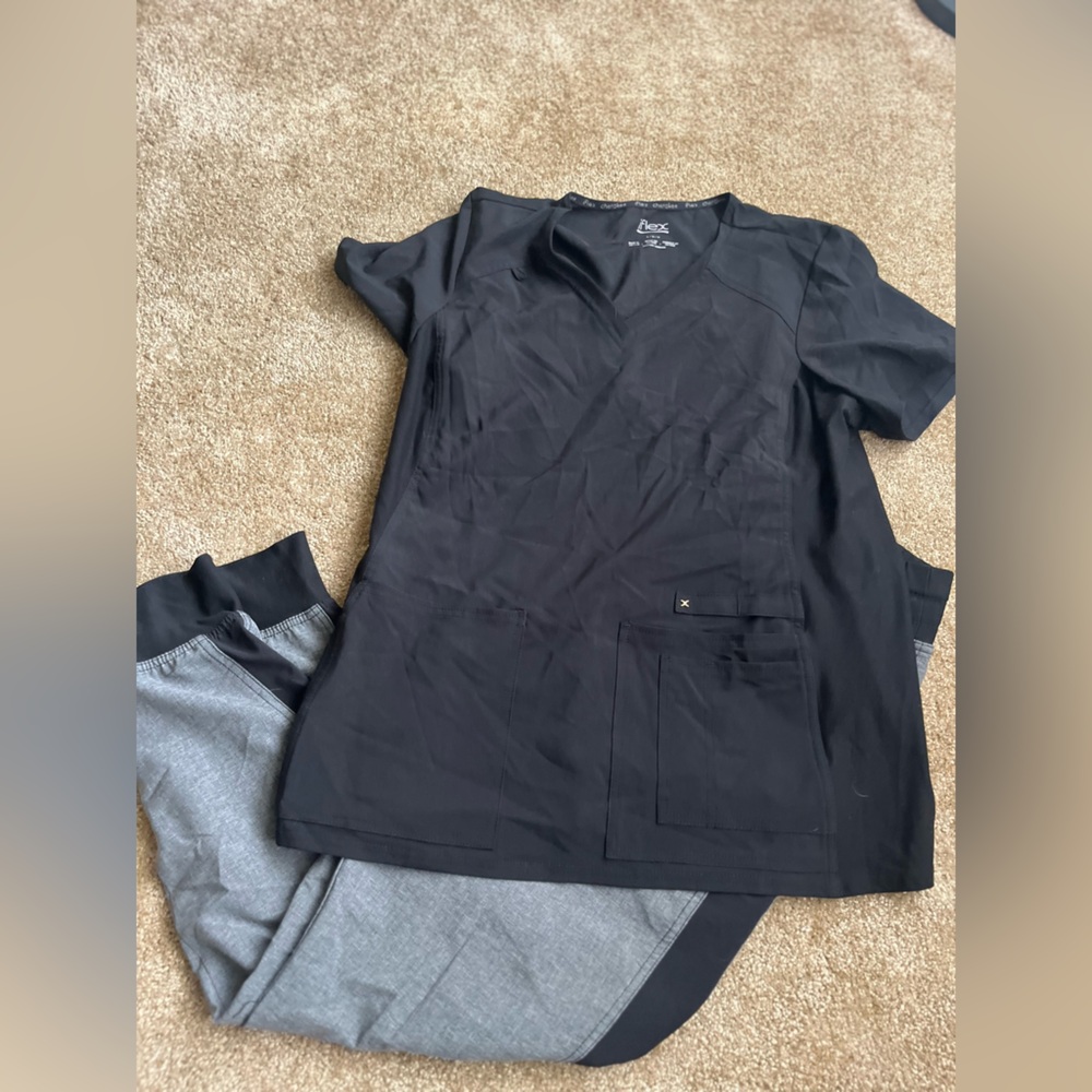 Black and grey scrub set size